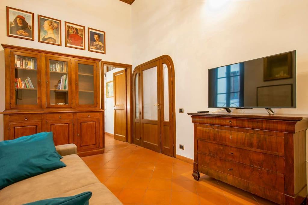 Demedici Apt W/ 2Br 1' Walk Uffizi & Ponte Vecchio Apartment Флоренция Екстериор снимка
