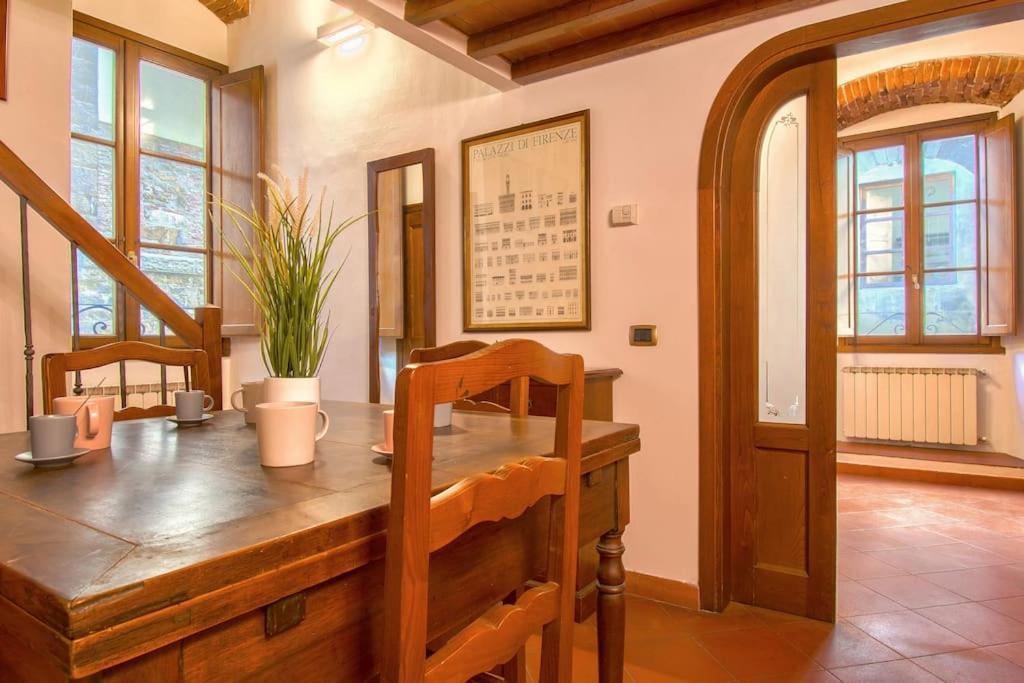 Demedici Apt W/ 2Br 1' Walk Uffizi & Ponte Vecchio Apartment Флоренция Екстериор снимка